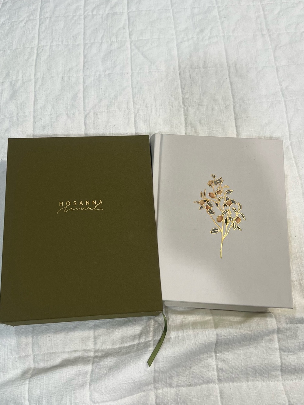 CSB The Holy Bible with case